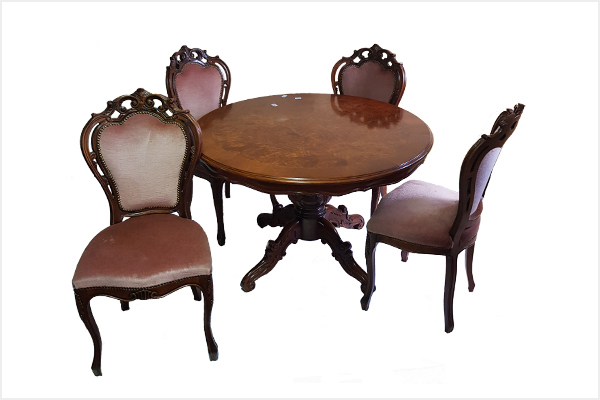 Polovni stolovi i stolice